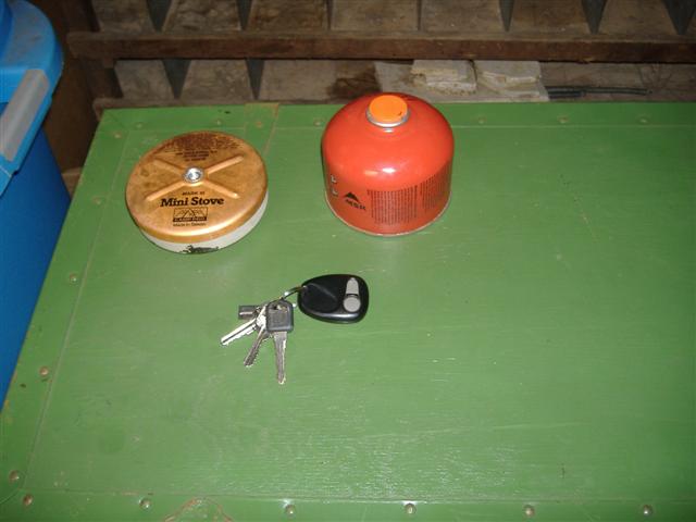 001 mini-stove and fuel (small).jpg